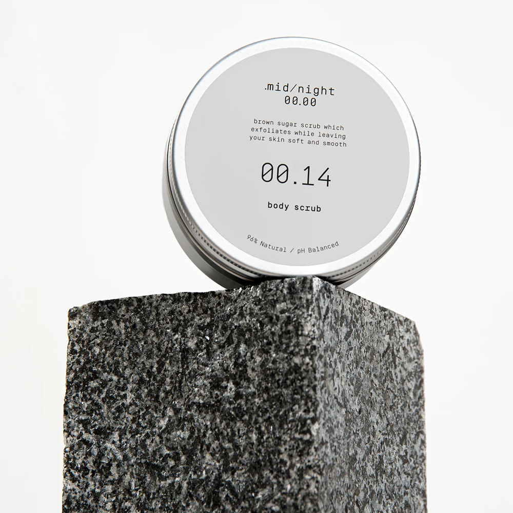 Mid/night 00.00 Body Scrub 00.14 200ml - Скраб для тіла - фото №2 Mid/night 00.00 Body Scrub 00.14 200ml - Скраб для тіла - фото №2